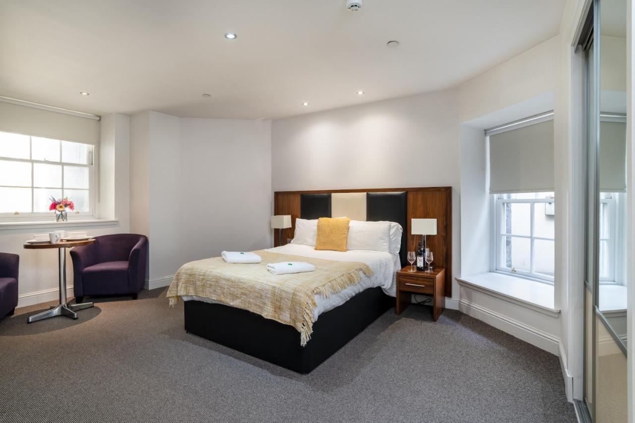 Victoria Court Suites - Aberdeen Bagian luar foto