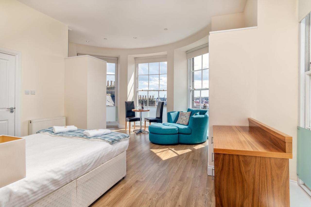Victoria Court Suites - Aberdeen Bagian luar foto
